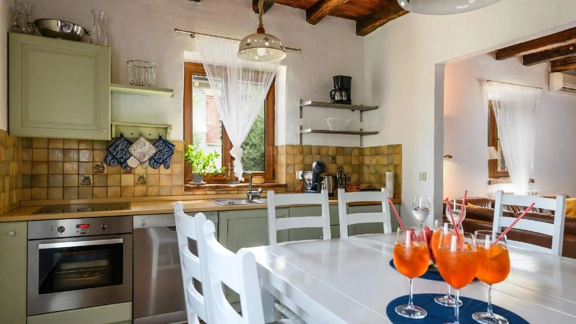 Holiday home Villa Amani Butkovici