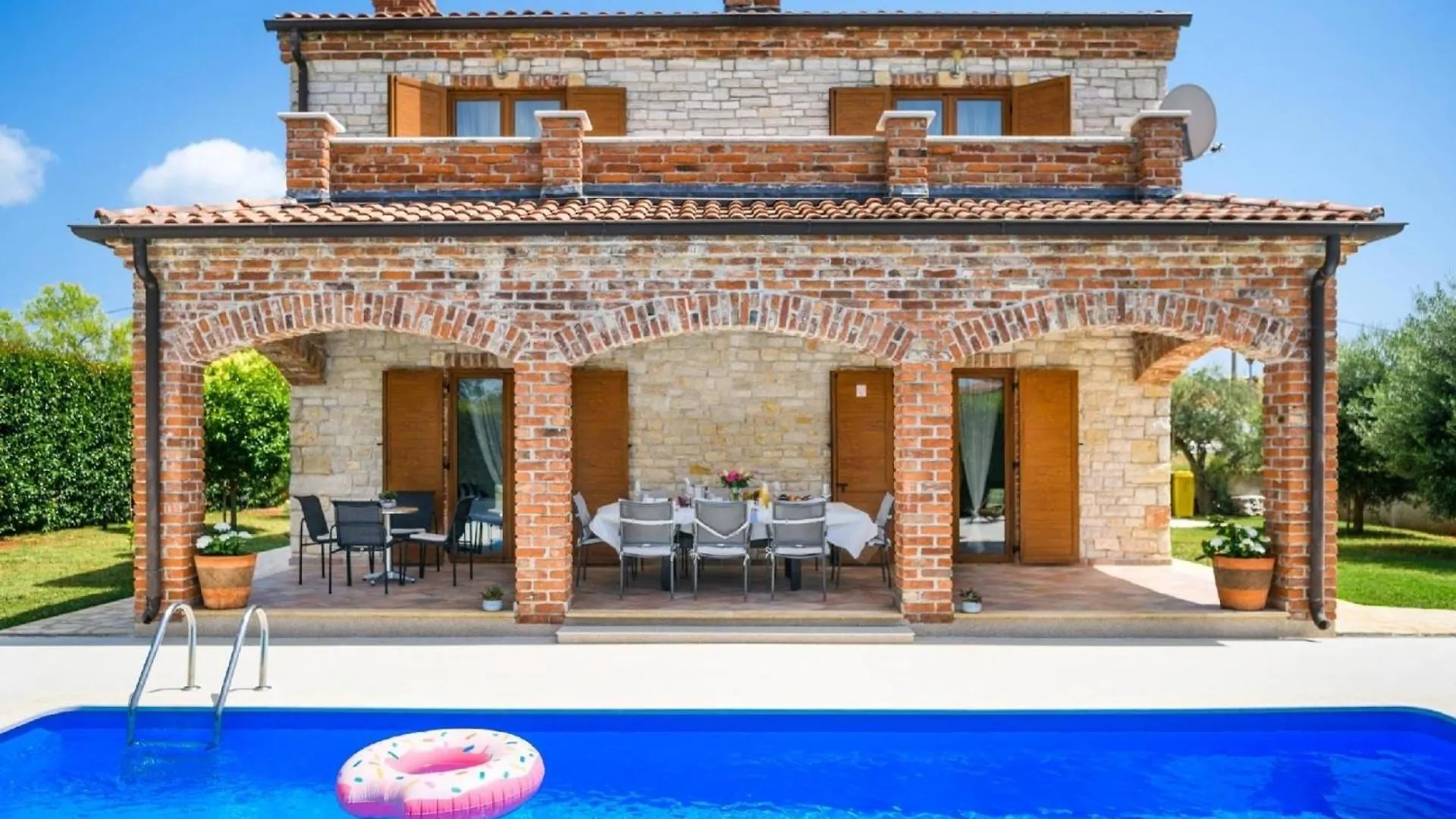 Holiday home Villa Amani Butkovici